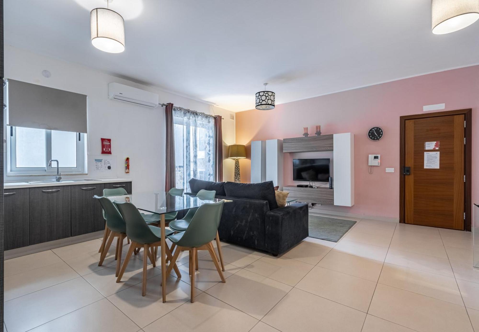 Saint Julian's St Julians - Balluta 2 Bedroom Apartment מראה חיצוני תמונה