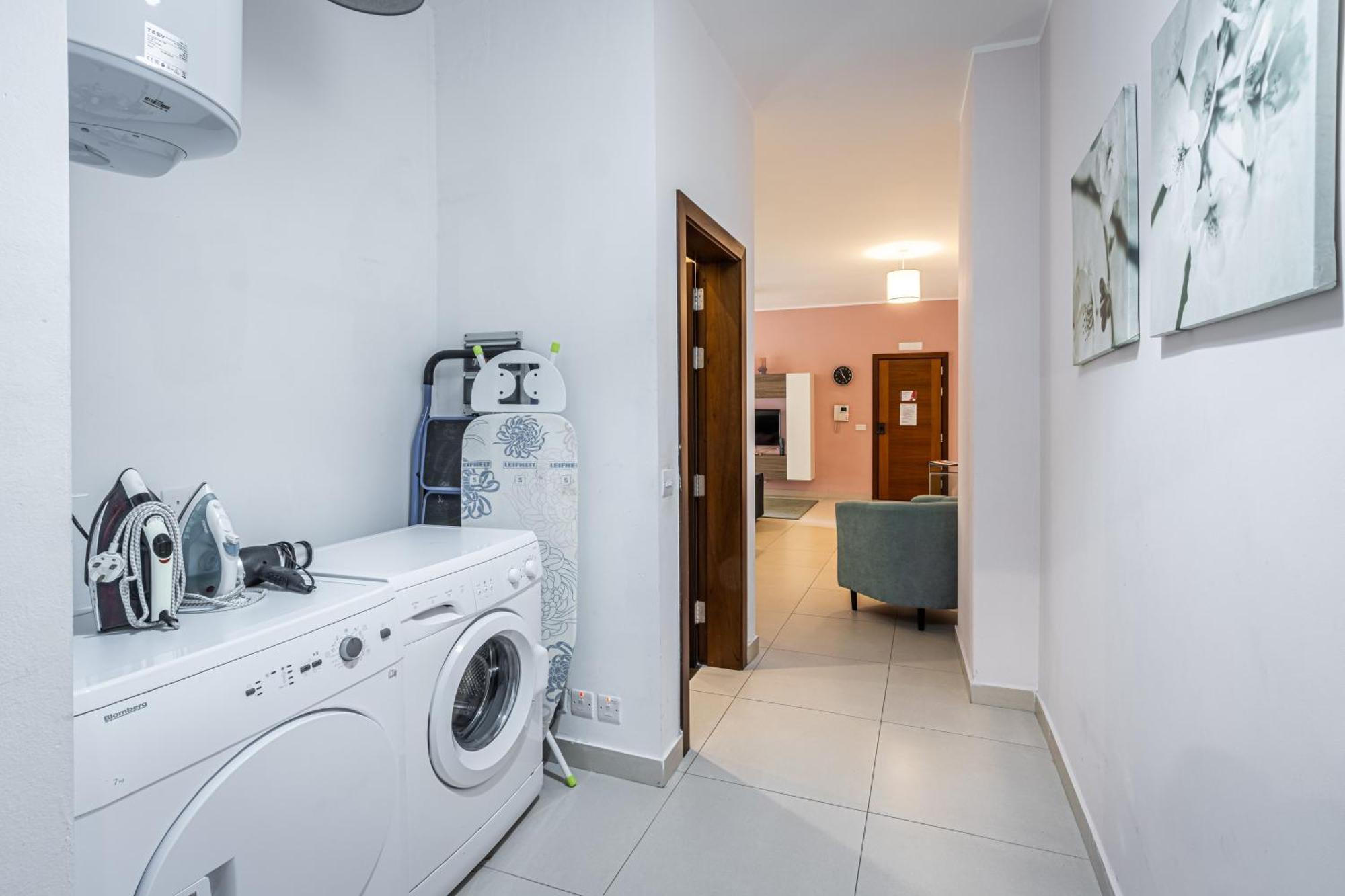 Saint Julian's St Julians - Balluta 2 Bedroom Apartment מראה חיצוני תמונה